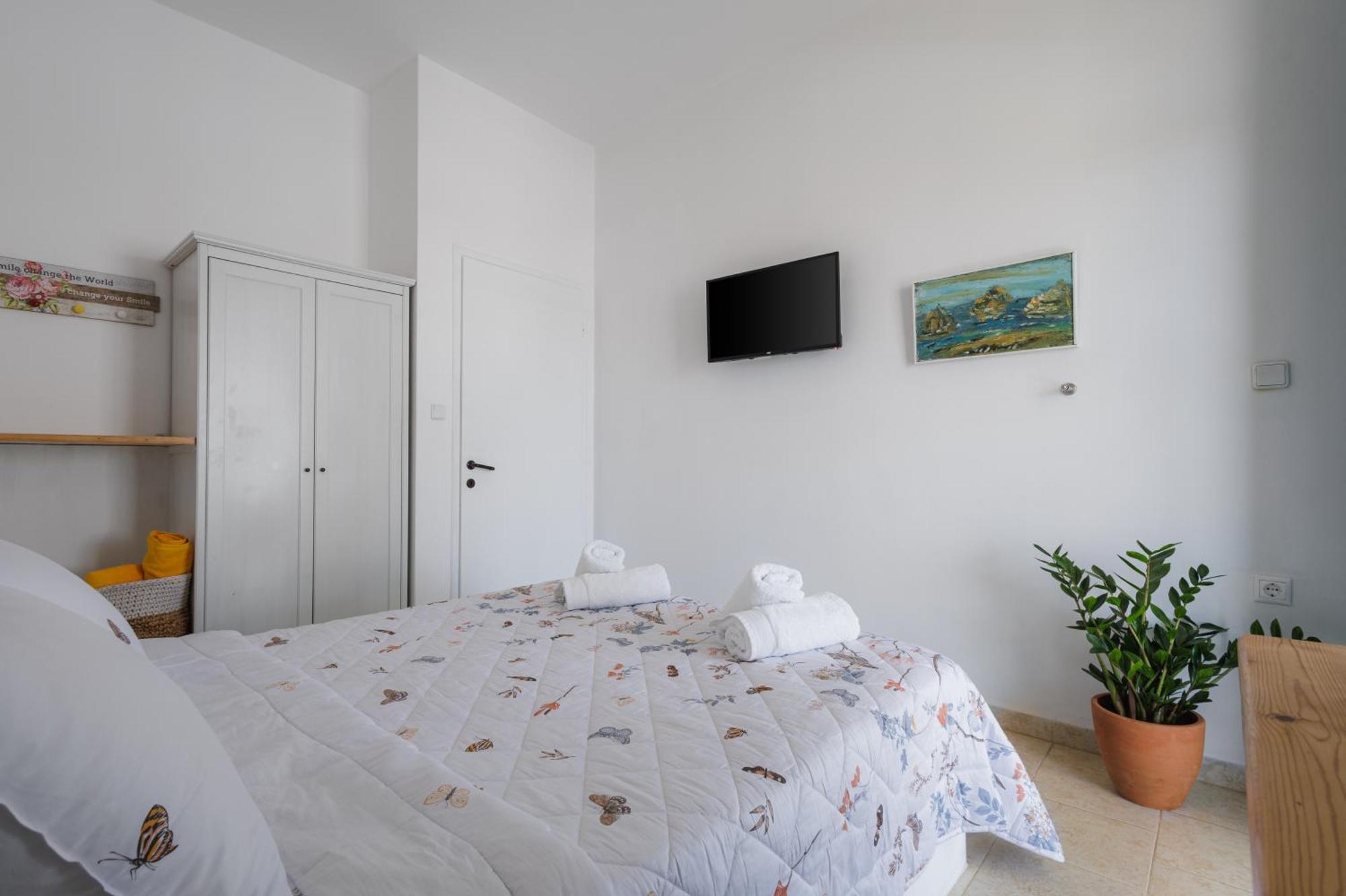 Studios Eliza Livadi  Ngoại thất bức ảnh