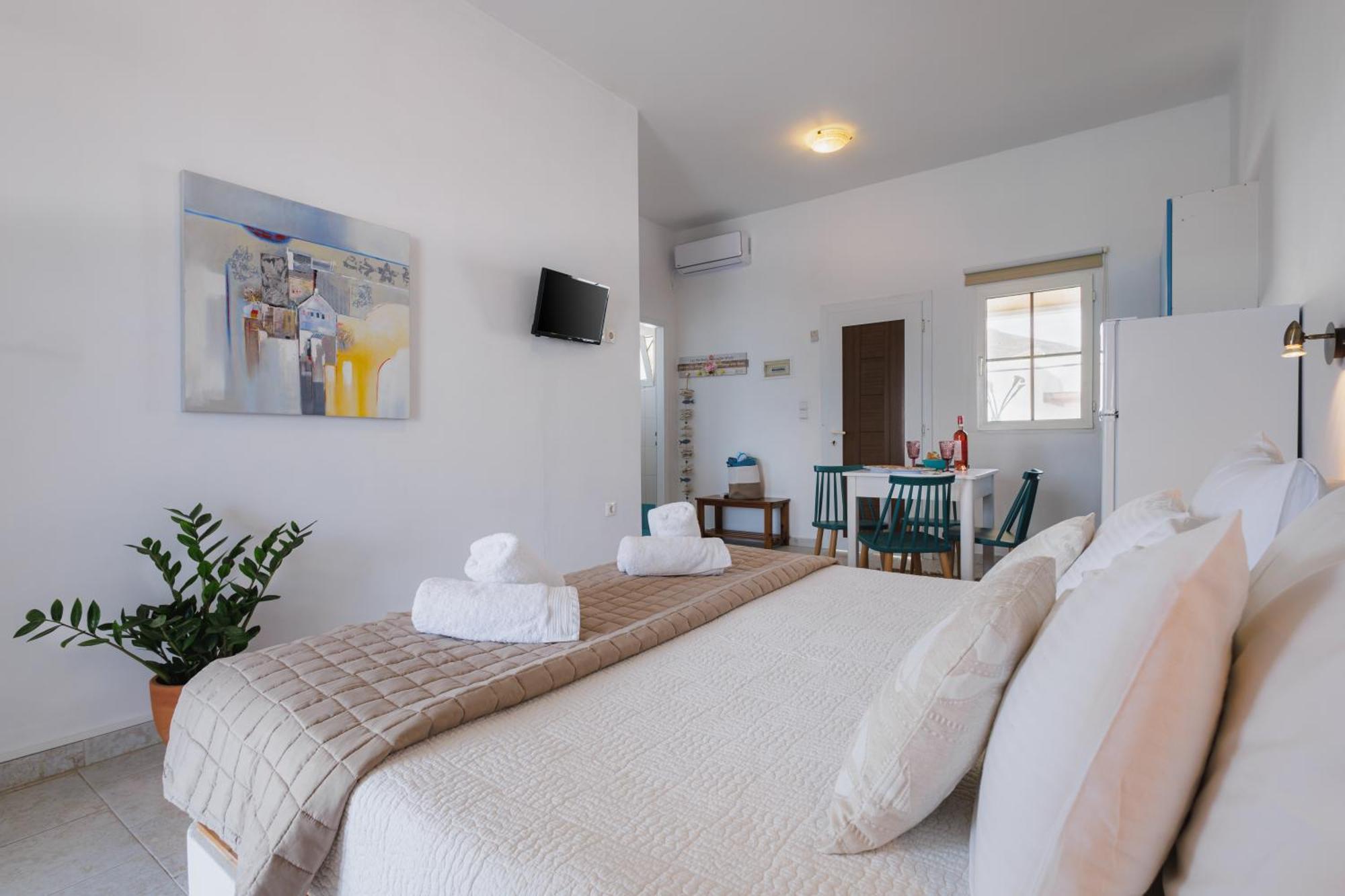 Studios Eliza Livadi  Ngoại thất bức ảnh